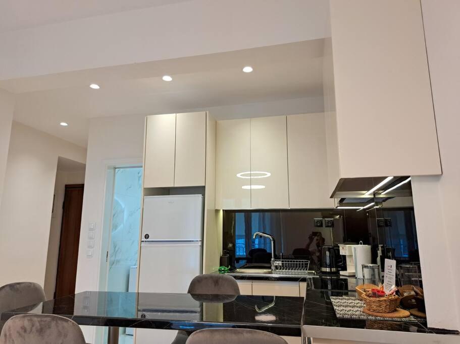 Luxury Suite Πάτρα Εξωτερικό φωτογραφία