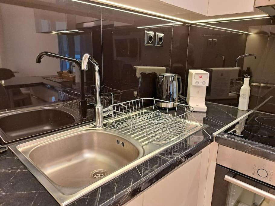 Luxury Suite Πάτρα Εξωτερικό φωτογραφία